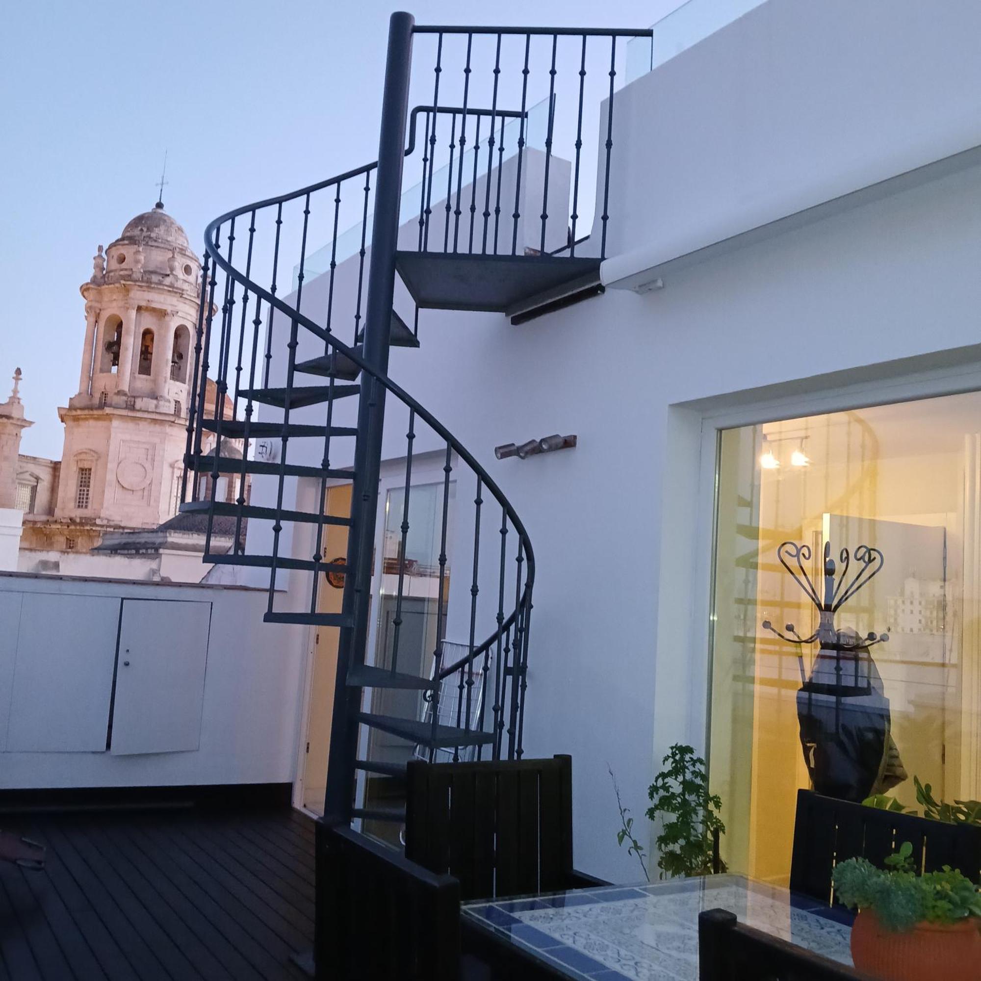***** Attic With Impressive Views And Jacuzzi Daire Cadiz Dış mekan fotoğraf