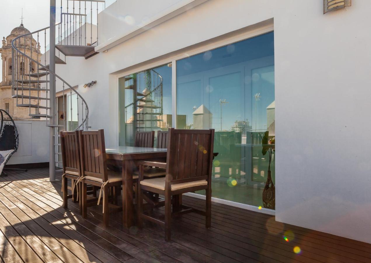 ***** Attic With Impressive Views And Jacuzzi Daire Cadiz Dış mekan fotoğraf