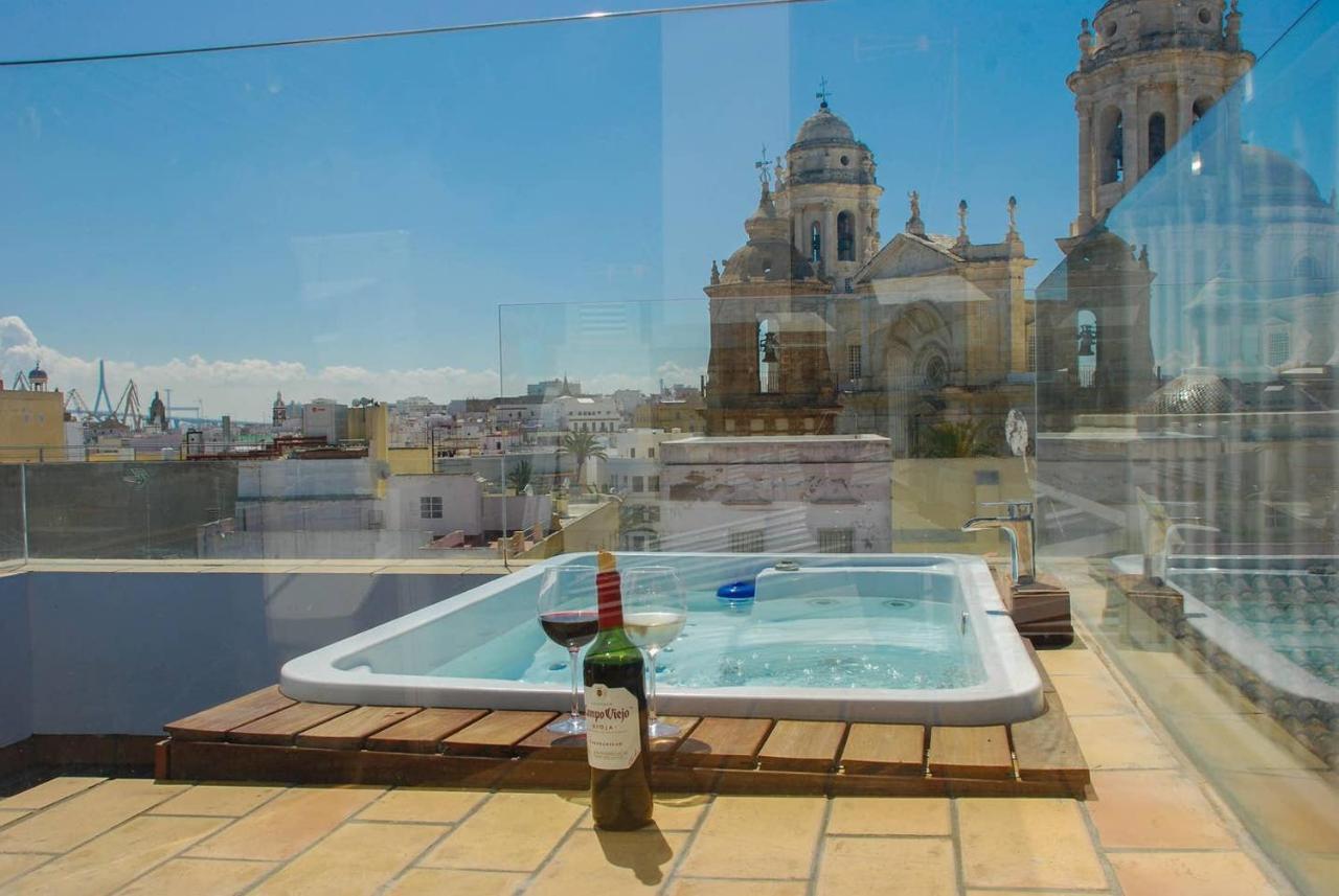 ***** Attic With Impressive Views And Jacuzzi Daire Cadiz Dış mekan fotoğraf
